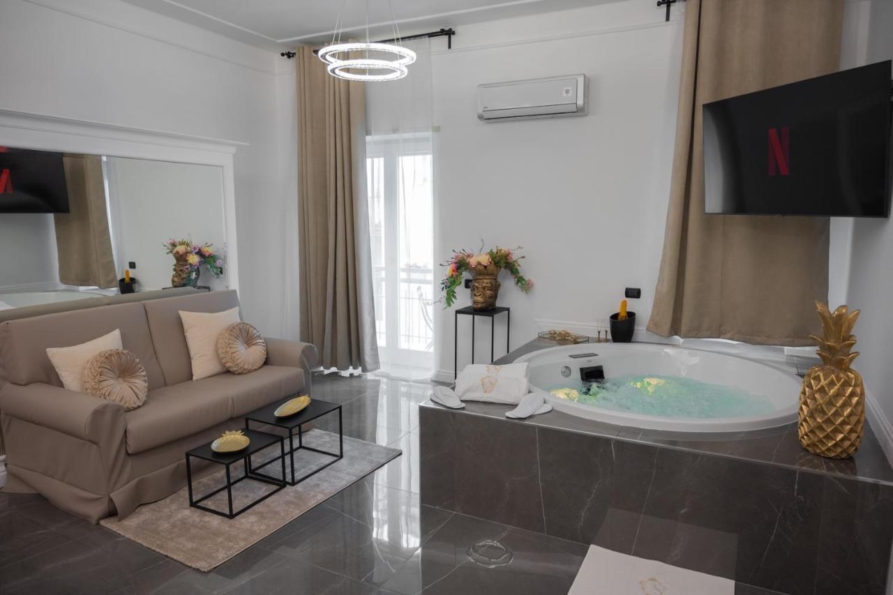 Nm Luxury Suites Pompei Esterno foto